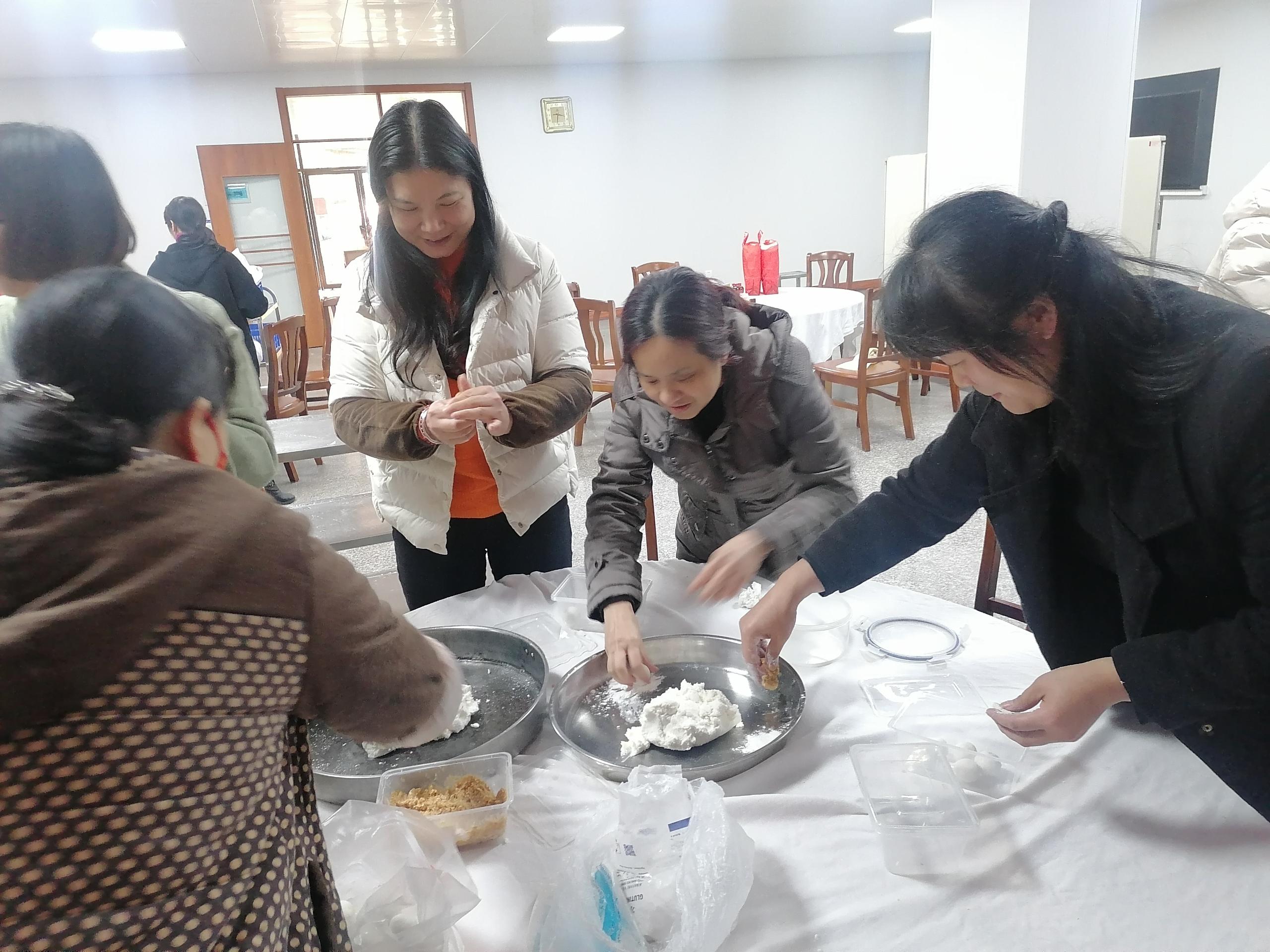 2022年2月14日，清遠市林業(yè)局在一樓飯?zhí)媒M織開展“我們的節(jié)日&middot;元宵”活動 (3).jpg